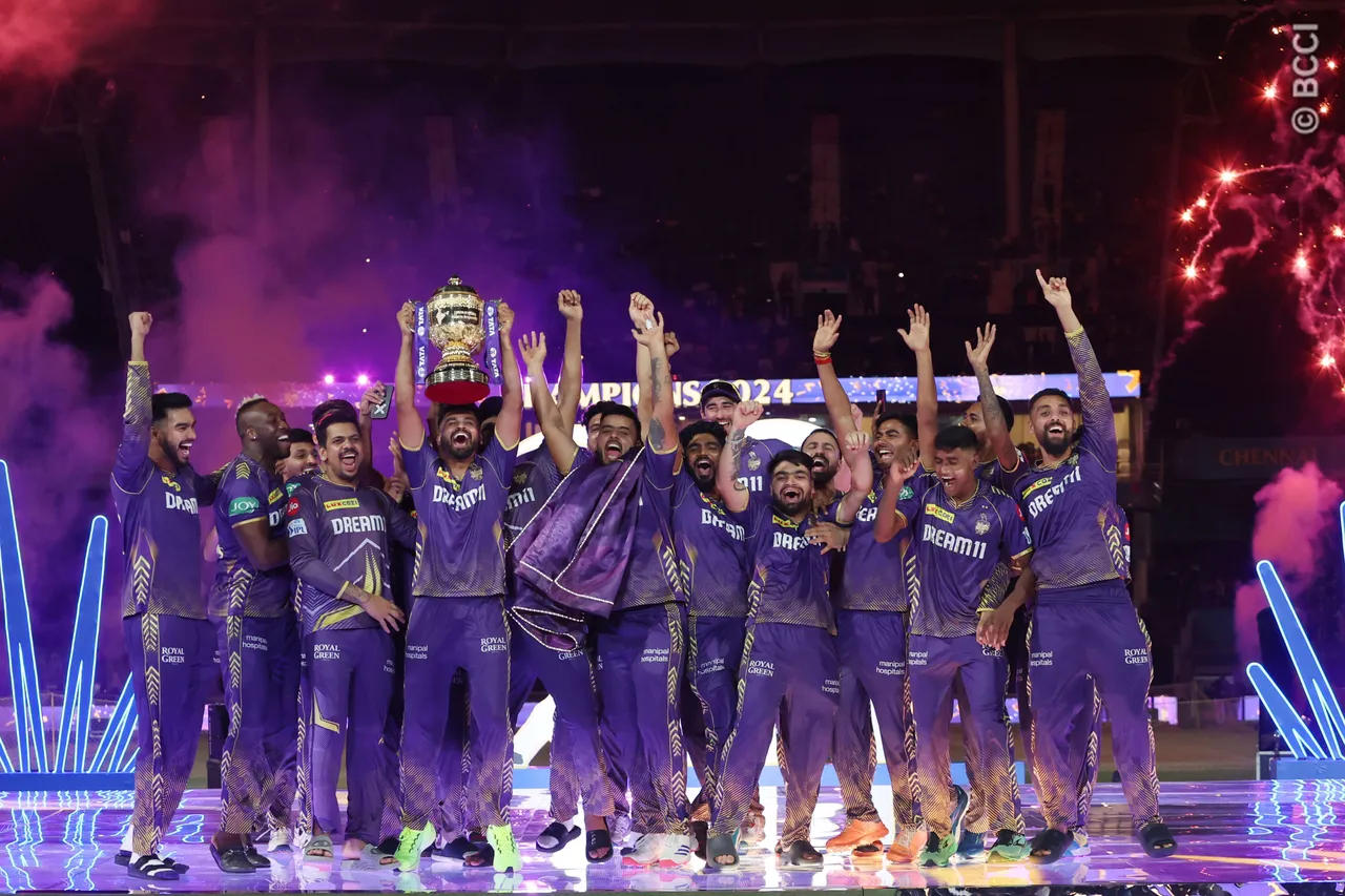 KKR Win Trophy